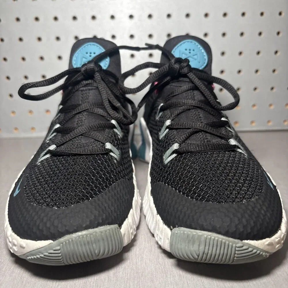 Nike Free Metcon 4 Running Shoes Womens Sz 7 Black Blue Pink Training Sneakers